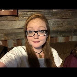 Meet your Posher, Michaela